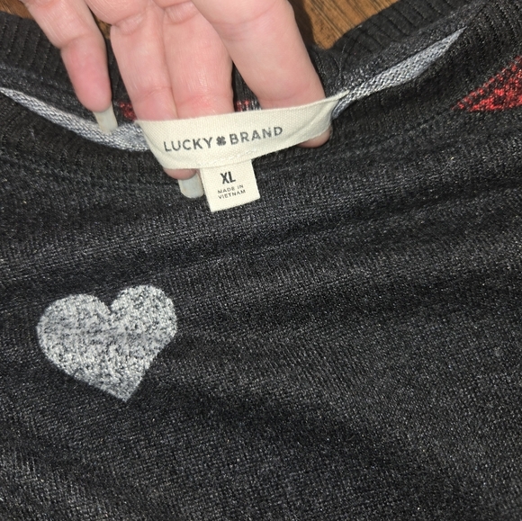 Lucky Brand Heart Patterned Gray Sweater - Picture 6 of 7